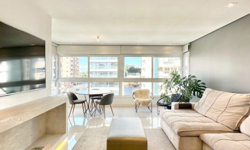 Apartamento à venda com 130m², 3 quartos, 3 suítes, 2 vagas no bairro Centro em Novo Hamburgo