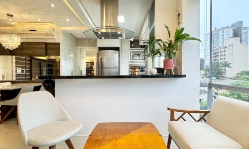 Apartamento à venda com 79m², 2 quartos, 1 suíte, 2 vagas no bairro Centro em Novo Hamburgo