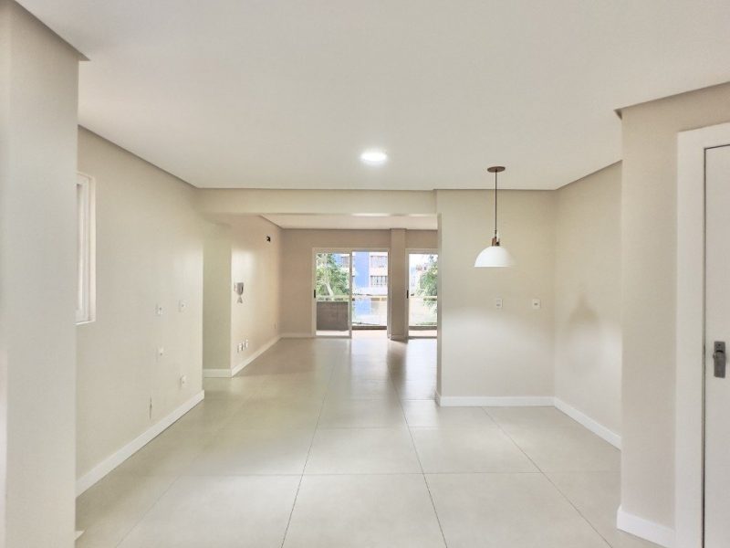Apartamento à venda com 170m², 3 quartos, 1 suíte, 2 vagas no bairro Centro em Novo Hamburgo