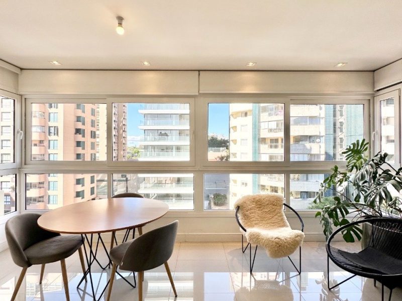 Apartamento à venda com 130m², 3 quartos, 3 suítes, 2 vagas no bairro Centro em Novo Hamburgo