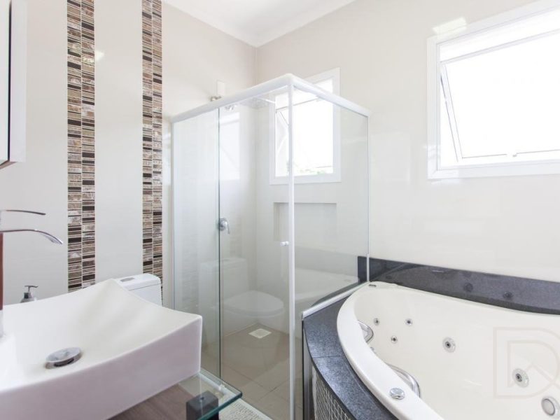 Casa à venda com 326m², 4 quartos, 2 suítes, 4 vagas no bairro Ideal em Novo Hamburgo