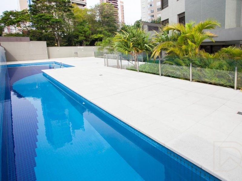 Apartamento à venda com 204m², 3 quartos, 3 suítes, 3 vagas no bairro Centro em Novo Hamburgo