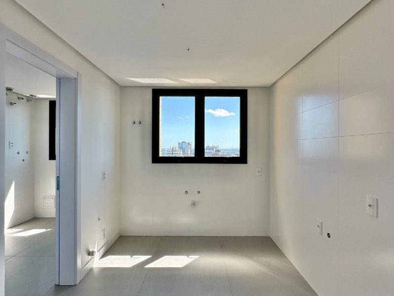 Apartamento à venda com 164m², 3 quartos, 3 suítes, 4 vagas no bairro Jardim Mauá em Novo Hamburgo