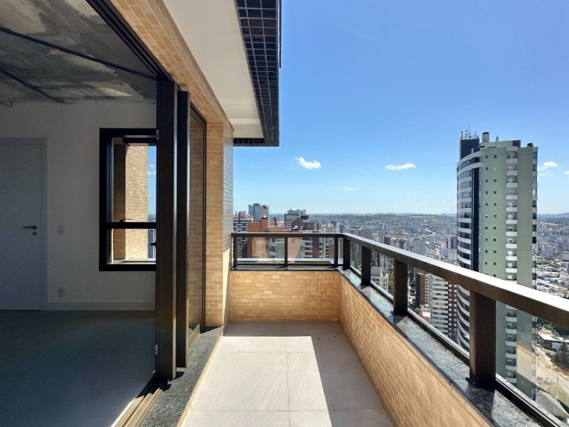 Apartamento à venda com 164m², 3 quartos, 3 suítes, 4 vagas no bairro Jardim Mauá em Novo Hamburgo