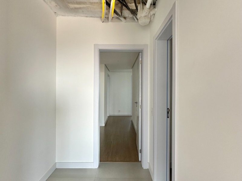 Apartamento à venda com 164m², 3 quartos, 3 suítes, 4 vagas no bairro Jardim Mauá em Novo Hamburgo