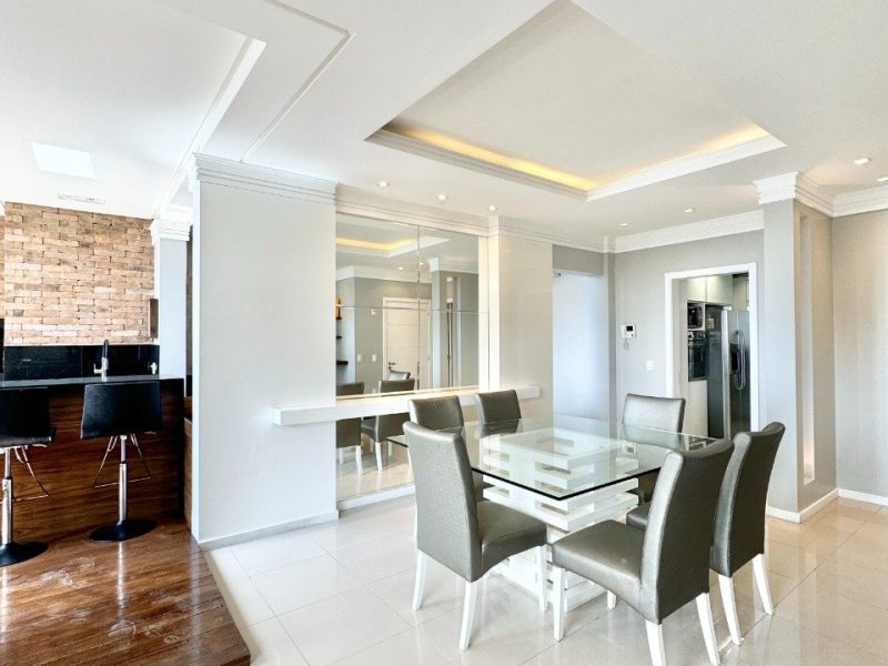Apartamento à venda com 164m², 3 quartos, 3 suítes, 3 vagas no bairro Centro em Novo Hamburgo