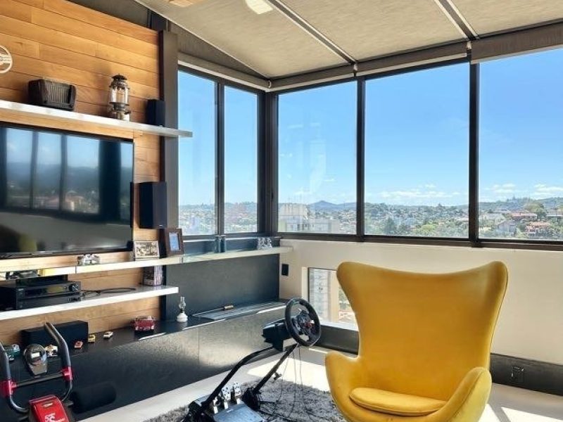 Cobertura à venda com 218m², 2 quartos, 1 suíte, 2 vagas no bairro Centro em Novo Hamburgo