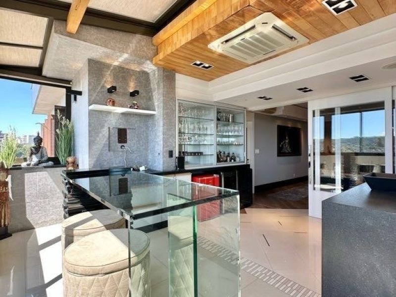 Cobertura à venda com 218m², 2 quartos, 1 suíte, 2 vagas no bairro Centro em Novo Hamburgo