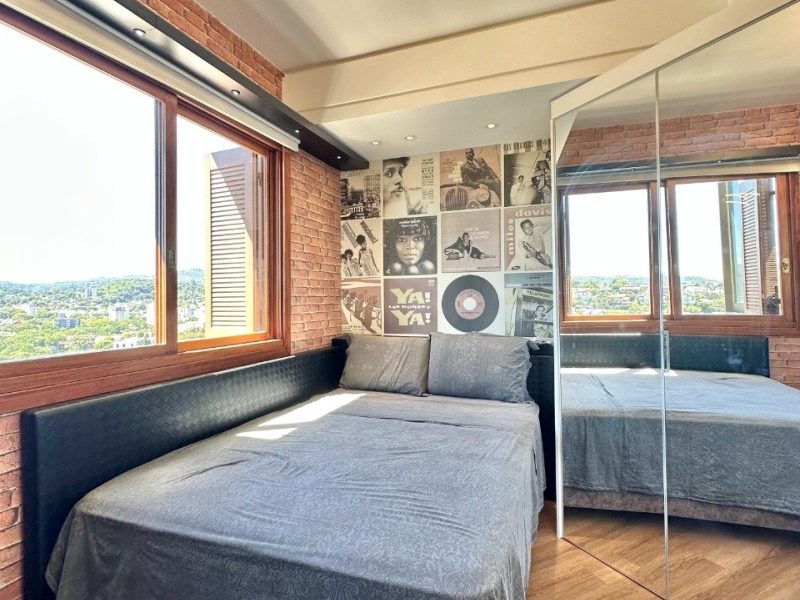 Cobertura à venda com 218m², 2 quartos, 1 suíte, 2 vagas no bairro Centro em Novo Hamburgo