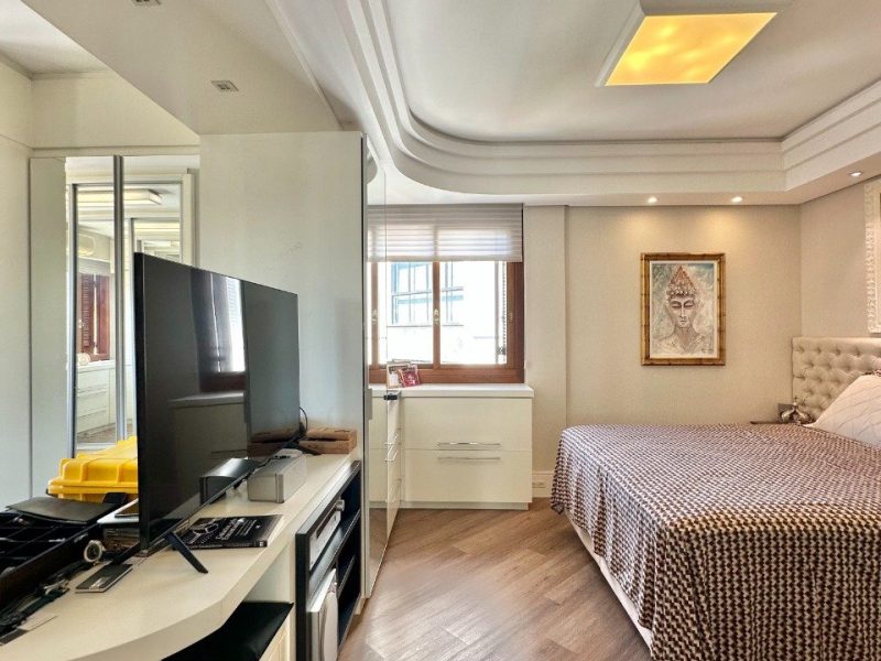 Cobertura à venda com 218m², 2 quartos, 1 suíte, 2 vagas no bairro Centro em Novo Hamburgo