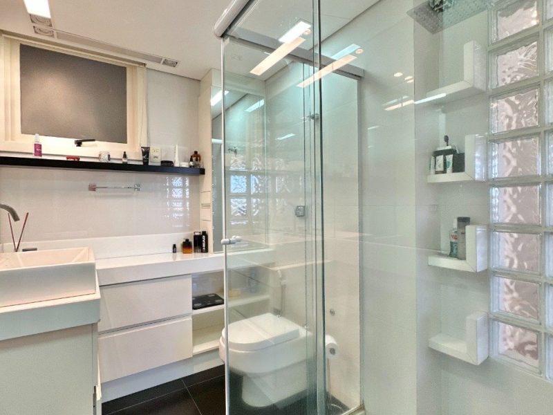 Cobertura à venda com 218m², 2 quartos, 1 suíte, 2 vagas no bairro Centro em Novo Hamburgo