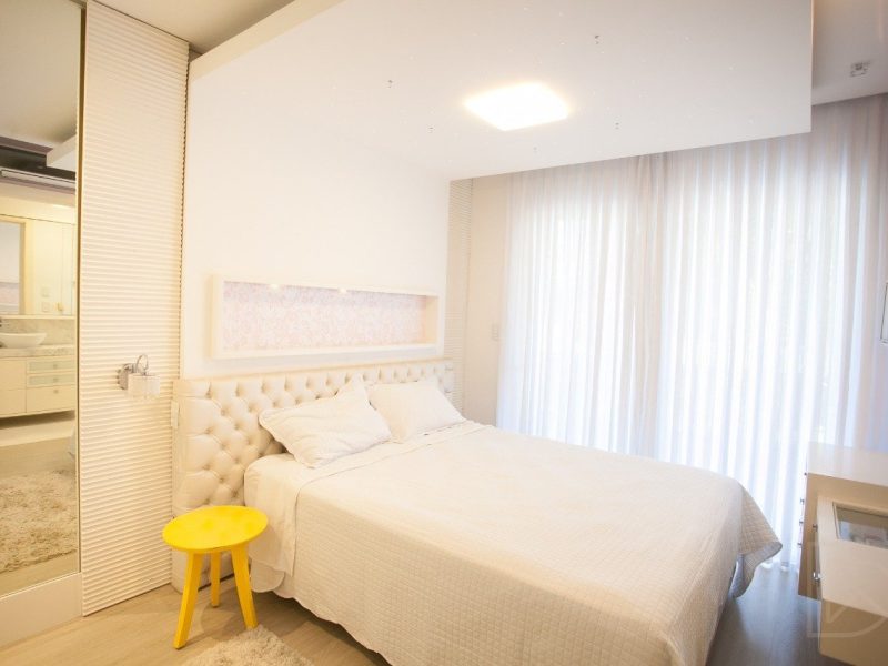 Casa em Condomínio à venda com 475m², 4 quartos, 4 suítes, 4 vagas no bairro Canudos em Novo Hamburgo