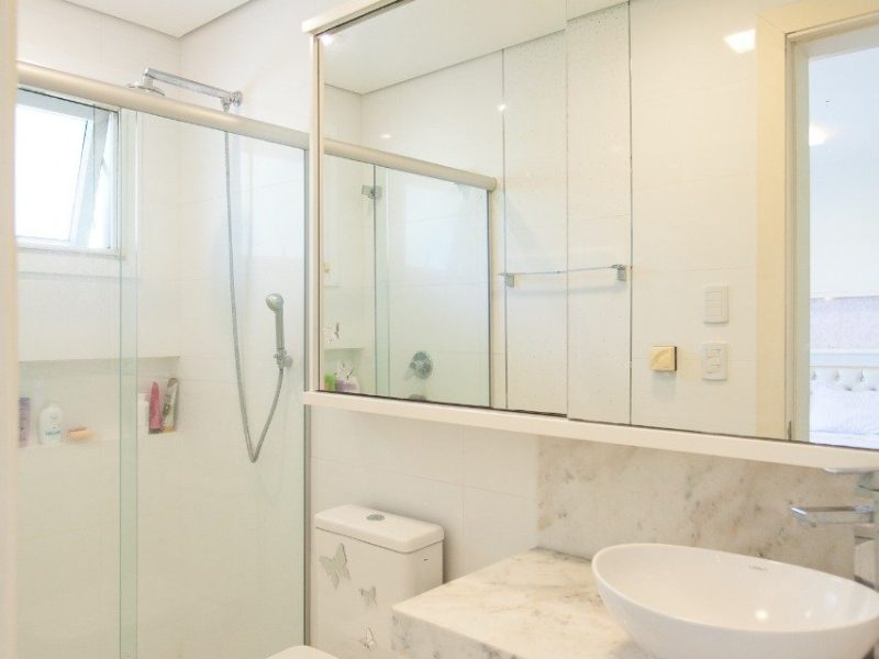 Casa em Condomínio à venda com 475m², 4 quartos, 4 suítes, 4 vagas no bairro Canudos em Novo Hamburgo