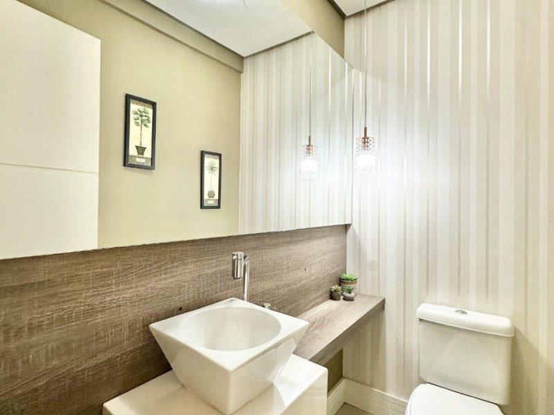 Apartamento à venda com 106m², 3 quartos, 1 suíte, 2 vagas no bairro Centro em Novo Hamburgo