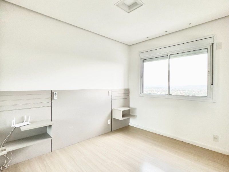 Apartamento à venda com 164m², 3 quartos, 3 suítes, 3 vagas no bairro Centro em Novo Hamburgo