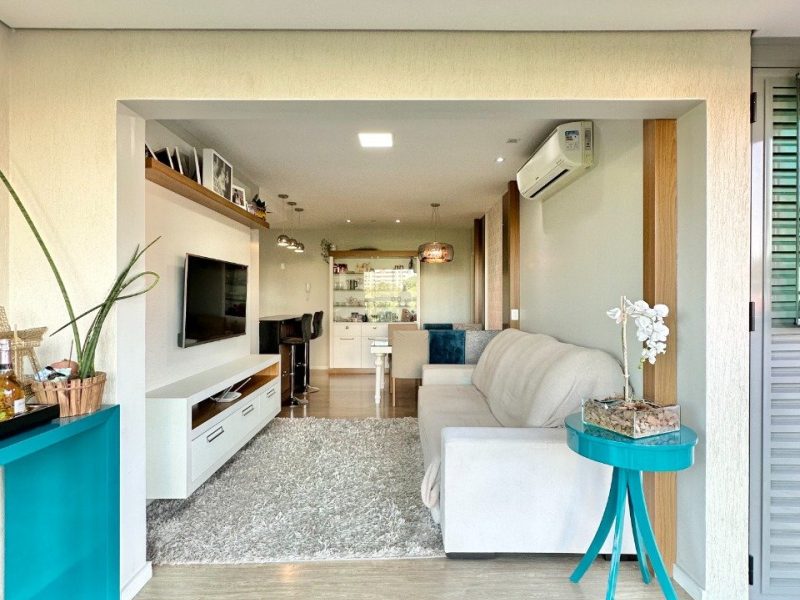 Apartamento à venda com 105m², 3 quartos, 1 suíte, 2 vagas no bairro Operário em Novo Hamburgo