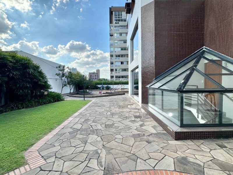 Apartamento à venda com 286m², 3 quartos, 1 suíte, 3 vagas no bairro Centro em Novo Hamburgo