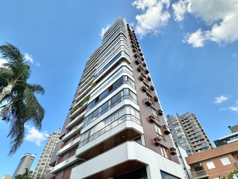 Apartamento à venda com 286m², 3 quartos, 1 suíte, 3 vagas no bairro Centro em Novo Hamburgo