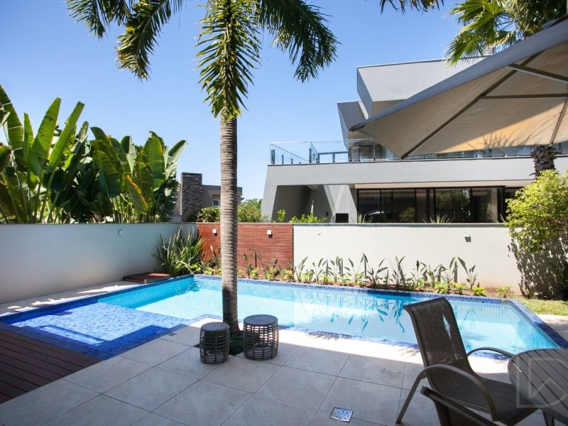 Casa em Condomínio à venda com 475m², 4 quartos, 4 suítes, 4 vagas no bairro Canudos em Novo Hamburgo