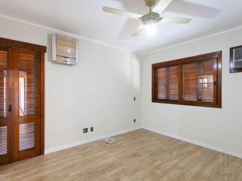 Apartamento à venda com 129m², 3 quartos, 1 suíte, 2 vagas no bairro Centro em Novo Hamburgo