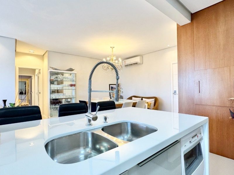 Apartamento à venda com 115m², 3 quartos, 1 suíte, 3 vagas no bairro Centro em Novo Hamburgo