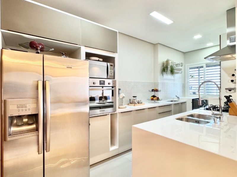 Apartamento à venda com 115m², 3 quartos, 1 suíte, 3 vagas no bairro Centro em Novo Hamburgo