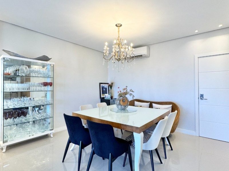 Apartamento à venda com 115m², 3 quartos, 1 suíte, 3 vagas no bairro Centro em Novo Hamburgo