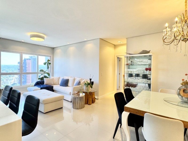 Apartamento à venda com 115m², 3 quartos, 1 suíte, 3 vagas no bairro Centro em Novo Hamburgo
