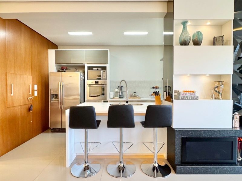 Apartamento à venda com 115m², 3 quartos, 1 suíte, 3 vagas no bairro Centro em Novo Hamburgo