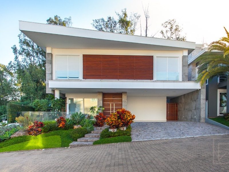 Casa em Condomínio à venda com 425m², 3 quartos, 3 suítes, 2 vagas no bairro Canudos em Novo Hamburgo