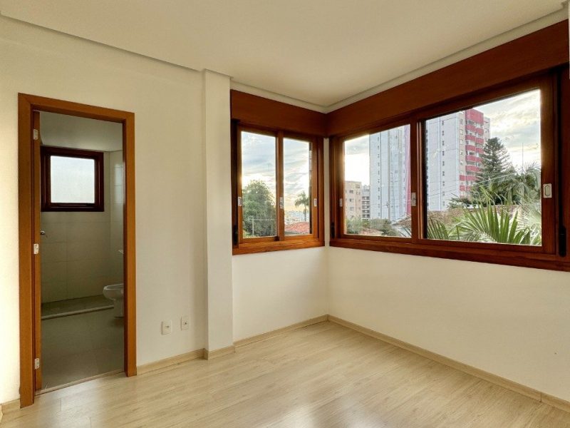 Apartamento à venda com 119m², 3 quartos, 1 suíte, 3 vagas no bairro Centro em Novo Hamburgo