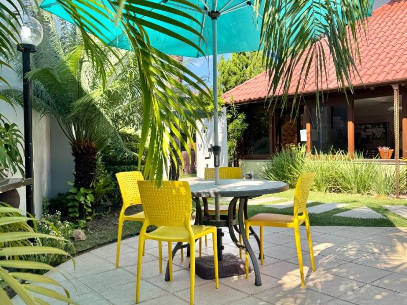 Casa em Condomínio à venda com 206m², 3 quartos, 1 suíte, 3 vagas no bairro Rondônia em Novo Hamburgo