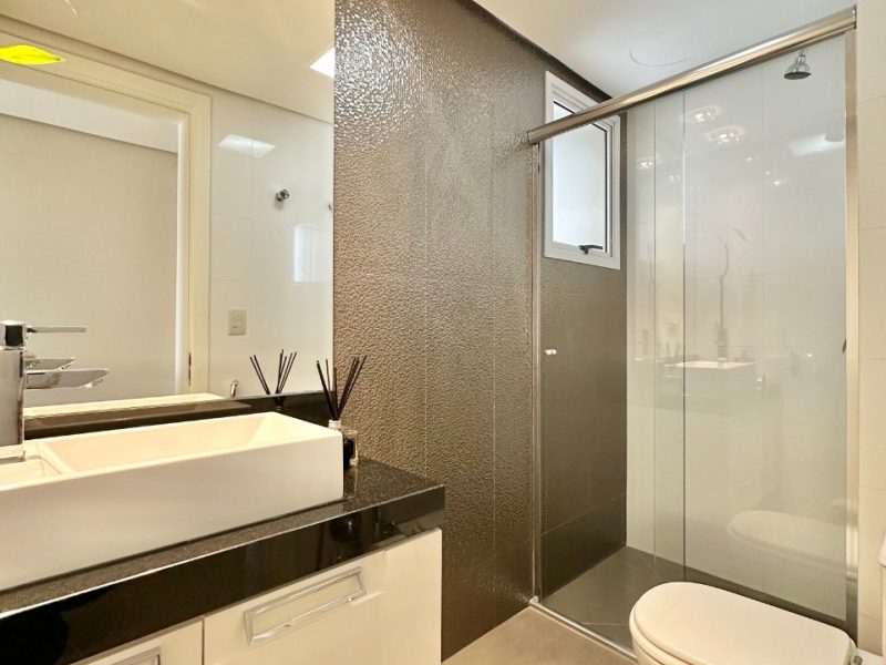 Apartamento à venda com 109m², 3 quartos, 1 suíte, 2 vagas no bairro Centro em Novo Hamburgo