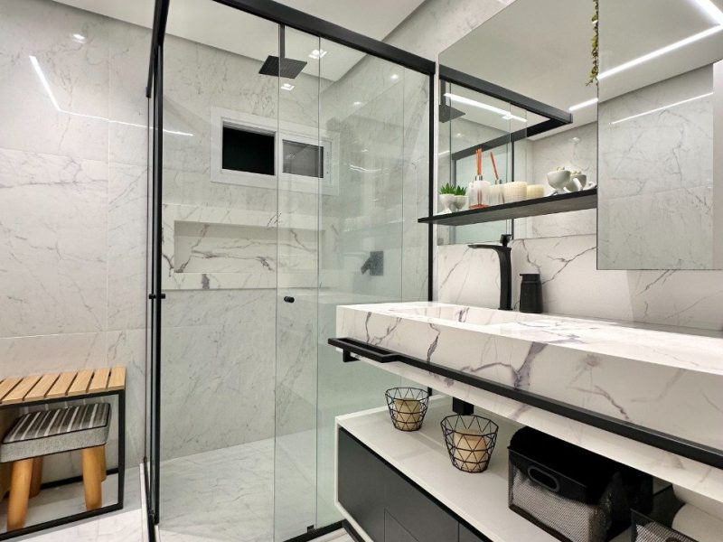 Apartamento à venda com 217m², 3 quartos, 1 suíte, 2 vagas no bairro Centro em Novo Hamburgo