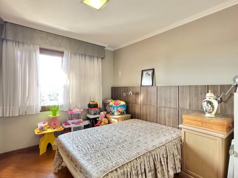 Apartamento à venda com 286m², 3 quartos, 1 suíte, 3 vagas no bairro Centro em Novo Hamburgo