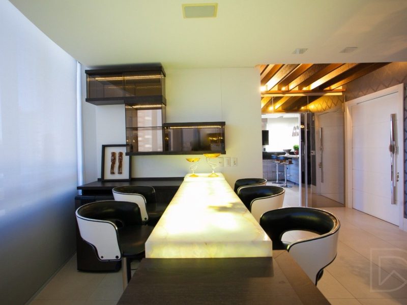 Apartamento à venda com 228m², 3 quartos, 3 suítes, 5 vagas no bairro Centro em Novo Hamburgo