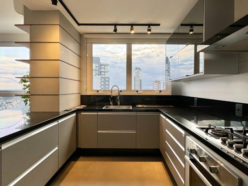 Apartamento à venda com 169m², 3 quartos, 3 suítes, 3 vagas no bairro Jardim Mauá em Novo Hamburgo