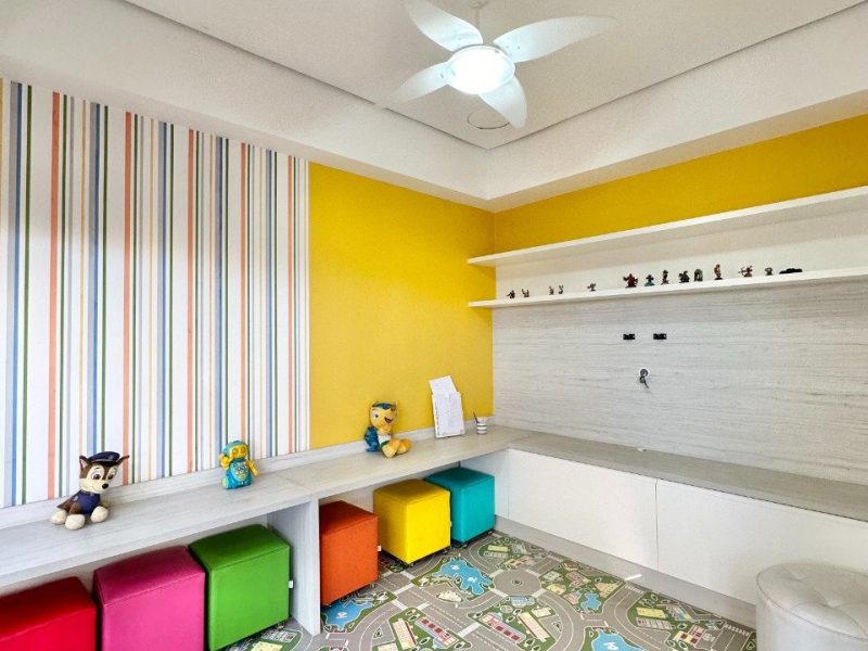 Apartamento à venda com 79m², 2 quartos, 1 suíte, 2 vagas no bairro Centro em Novo Hamburgo