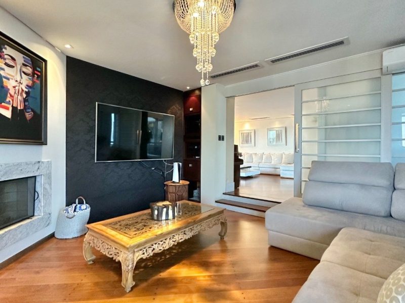 Apartamento à venda com 384m², 4 quartos, 3 suítes, 2 vagas no bairro Vila Rosa em Novo Hamburgo