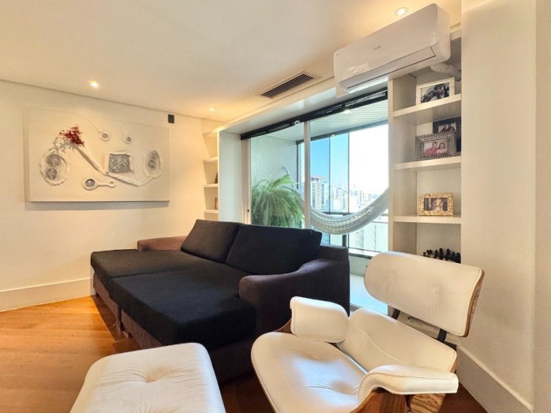 Apartamento à venda com 384m², 4 quartos, 3 suítes, 2 vagas no bairro Vila Rosa em Novo Hamburgo