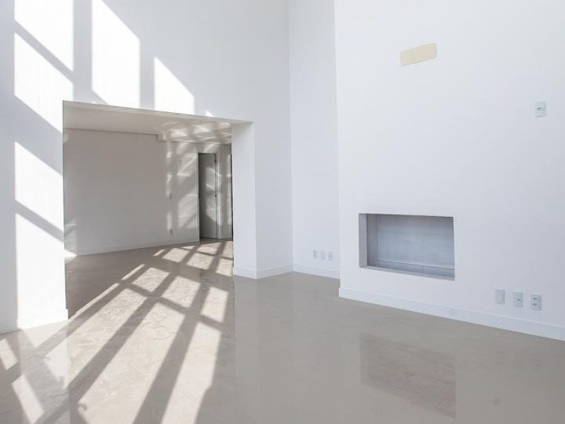 Apartamento à venda com 165m², 3 quartos, 3 suítes, 5 vagas no bairro Centro em Novo Hamburgo