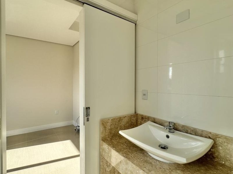 Apartamento à venda com 118m², 3 quartos, 3 suítes, 2 vagas no bairro Ideal em Novo Hamburgo