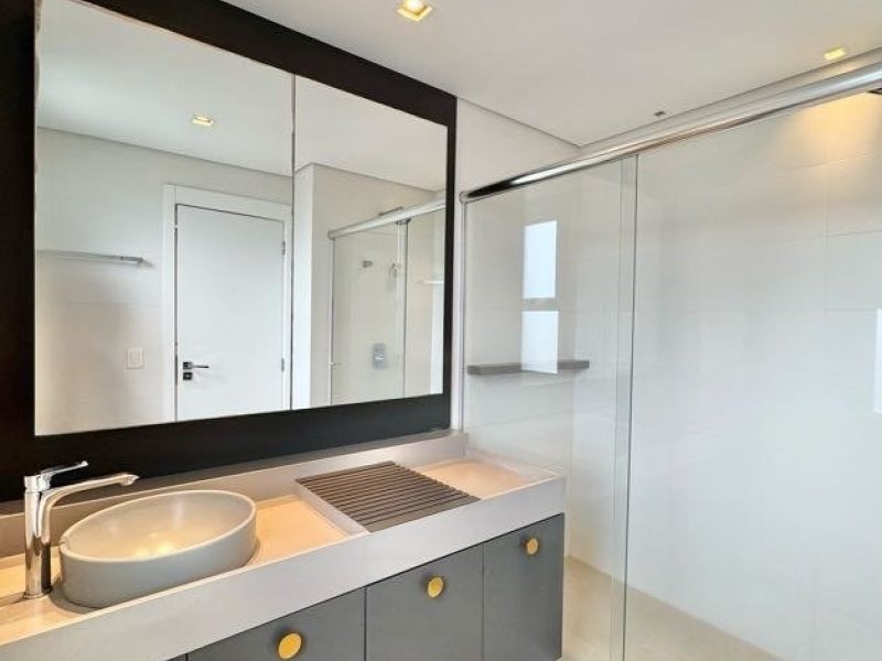 Apartamento à venda com 195m², 3 quartos, 3 suítes, 4 vagas no bairro Jardim Mauá em Novo Hamburgo