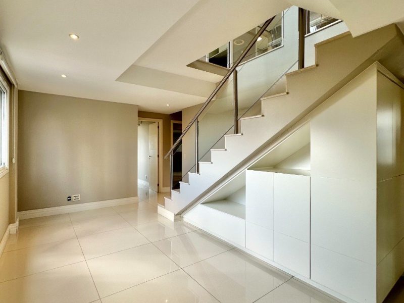 Cobertura à venda com 182m², 3 quartos, 1 suíte, 3 vagas no bairro Centro em Novo Hamburgo