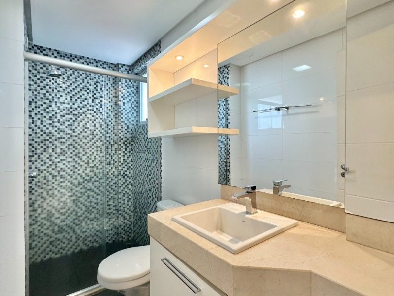 Cobertura à venda com 182m², 3 quartos, 1 suíte, 3 vagas no bairro Centro em Novo Hamburgo