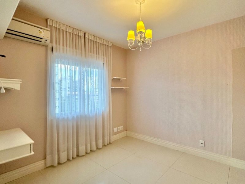 Cobertura à venda com 182m², 3 quartos, 1 suíte, 3 vagas no bairro Centro em Novo Hamburgo