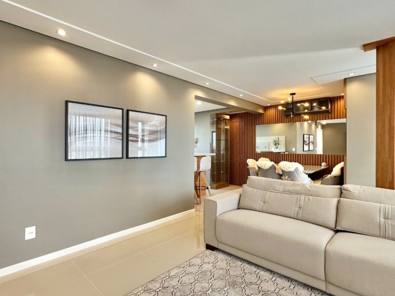 Apartamento à venda com 93m², 2 quartos, 2 suítes, 2 vagas no bairro Centro em Novo Hamburgo