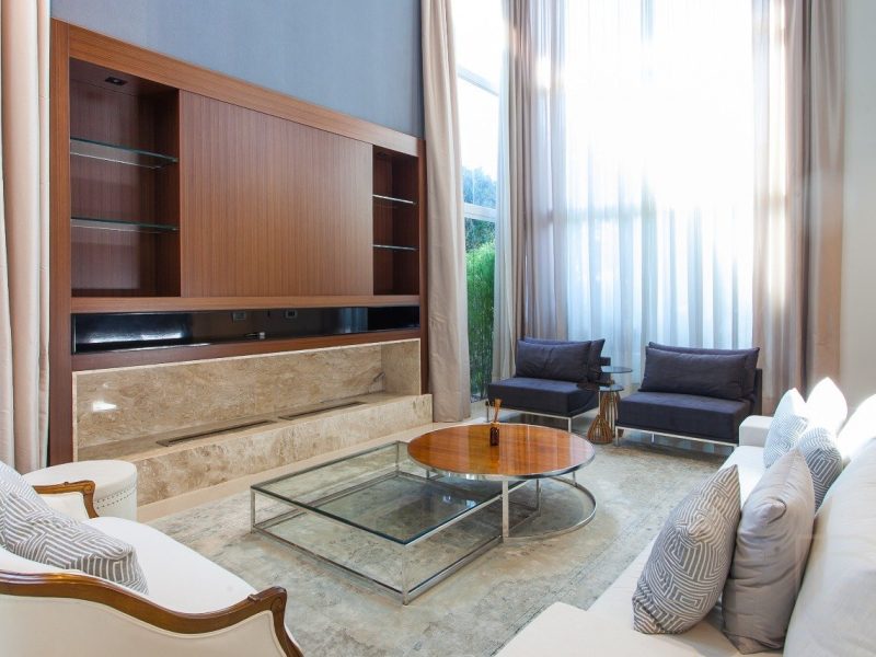 Casa em Condomínio à venda com 353m², 3 quartos, 3 suítes, 2 vagas no bairro Canudos em Novo Hamburgo