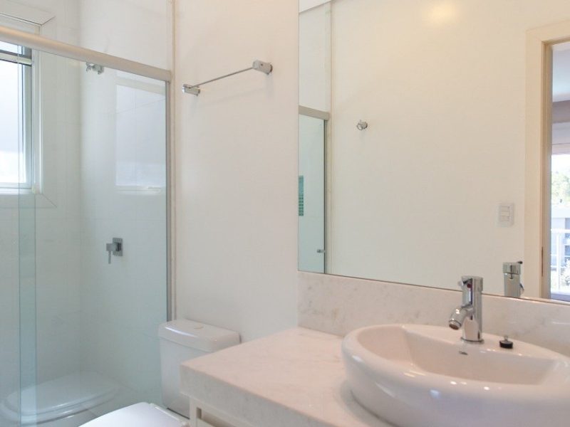 Casa em Condomínio à venda com 353m², 3 quartos, 3 suítes, 2 vagas no bairro Canudos em Novo Hamburgo