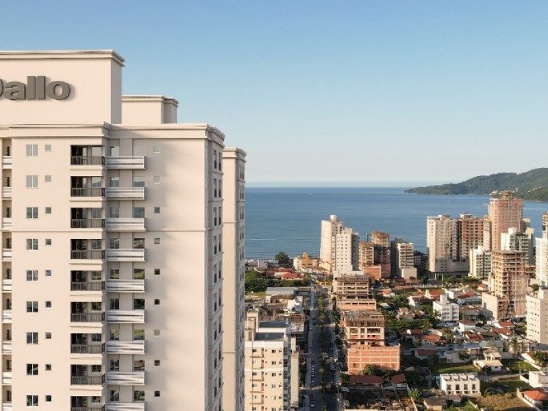 Apartamento à venda com 80m², 2 quartos, 2 suítes, 2 vagas no bairro Balneário Pereque em Porto Belo